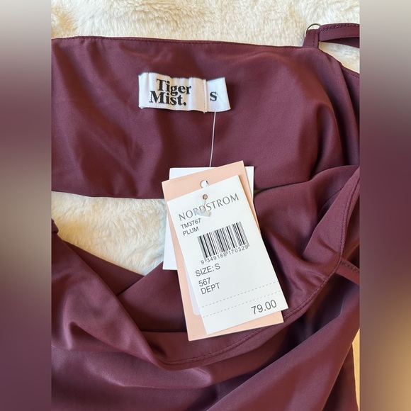 Tiger Mist Solange Open Back Bodycon Mini Dress Plum - Picture 4 of 8